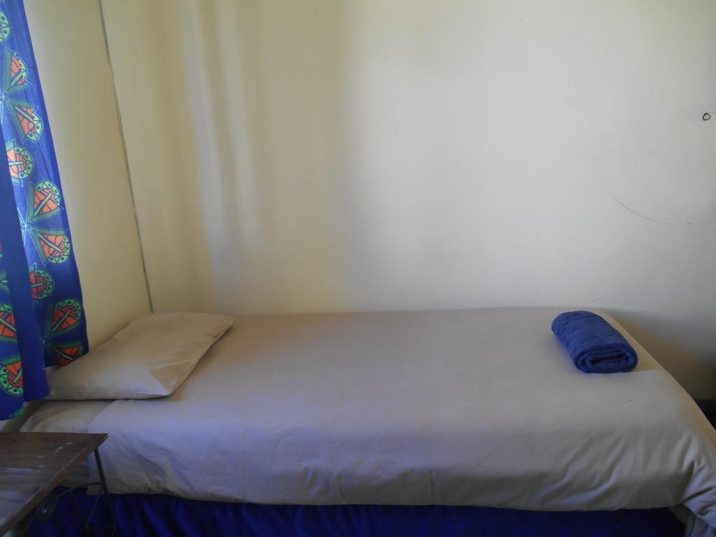 Victoria Falls Budget Hotel Екстер'єр фото