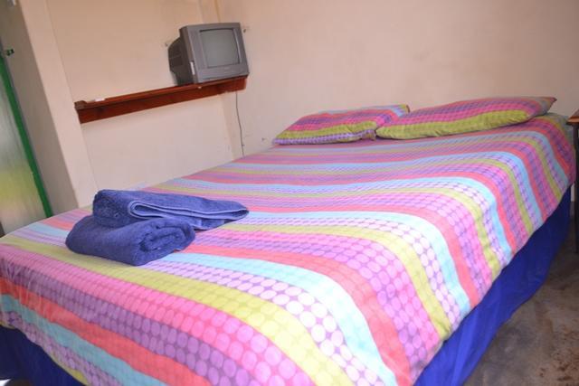 Victoria Falls Budget Hotel Екстер'єр фото